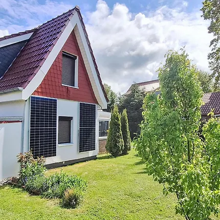 Behagliches Mit Garten Und Terrasse By Interhome Сasa de vacaciones Russow